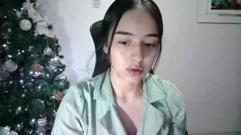 Snapshot of aineangeel chatting on 01.22.25 AINE online show from 01.22.25