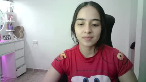 Snapshot of aineangeel chatting on 04.17.26 AINE online show from 04.17.26