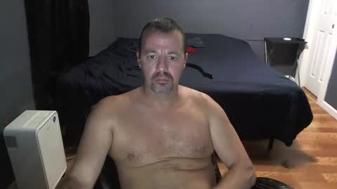 Snapshot of airbornelunsford39 chatting on 01.04.25 Daddy online show from 01.04.25