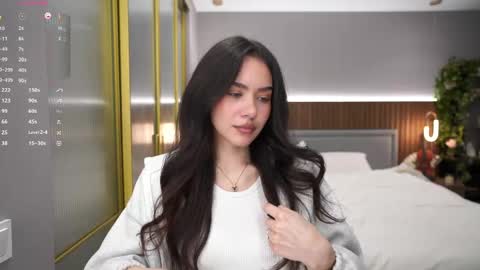 Snapshot of aisha_eilish chatting on 04.28.26 Aisha online show from 04.28.26