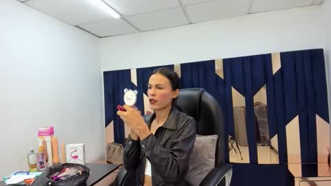 Aisha online show from 03.22.26