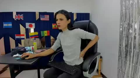 Aisha online show from 07.02.26