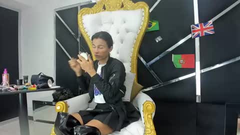 Aisha online show from 07.10.26