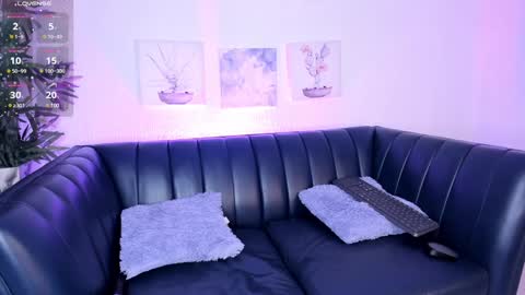 aisha online show from 02.04.25