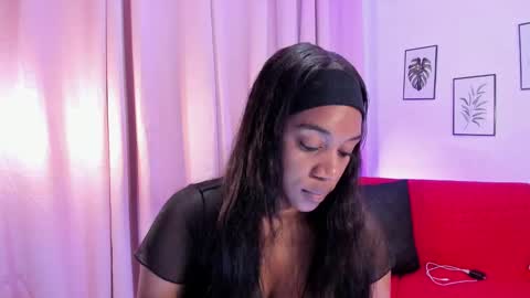 Aisha online show from 09.27.25