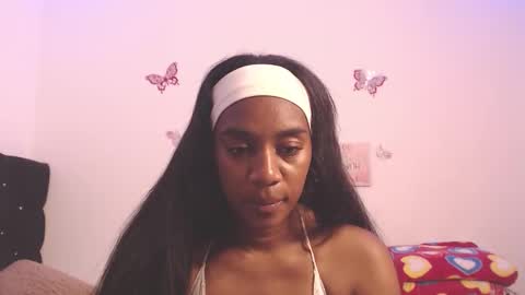 Aisha online show from 12.03.25