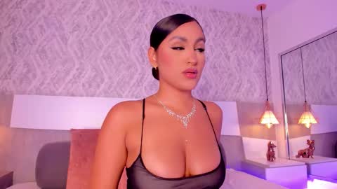 Aisha online show from 10.28.25