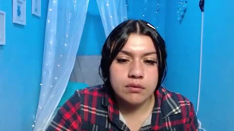 Snapshot of aisling_roisin chatting on 07.16.26 roisin online show from 07.16.26