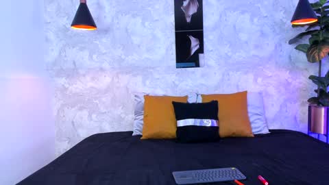 Snapshot of aitana_baker_ chatting on 12.10.24 little aitana online show from 12.10.24