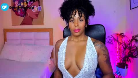 Aitana Brown online show from 05.19.26