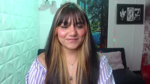 Snapshot of aitana_gomezz chatting on 01.11.25 Aitana online show from 01.11.25