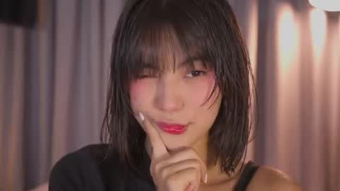 Aitana Jhons online show from 06.25.26