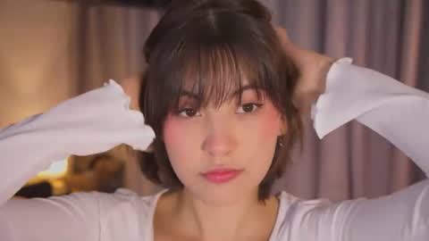 Aitana Jhons online show from 06.30.26