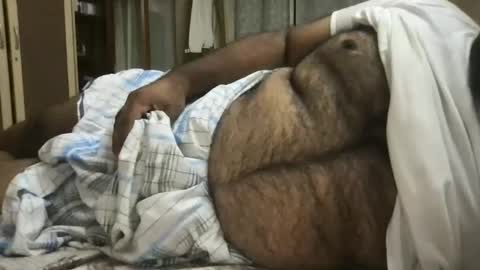 Snapshot of ajeeb_najeeb chatting on 12.21.24 BigHairyGuy online show from 12.21.24