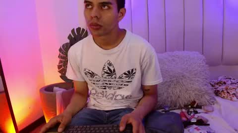 aji_golds online show from 05.19.26