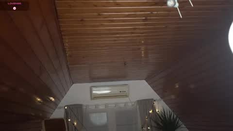 Snapshot of akaneiro_demon chatting on 01.21.25 Akaneiro online show from 01.21.25