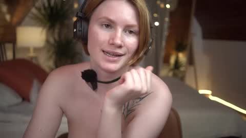 Snapshot of akaneiro_demon chatting on 02.25.25 Akaneiro online show from 02.25.25