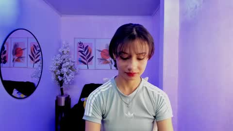 Snapshot of akaza_hakuji_ chatting on 01.13.25 Azaka online show from 01.13.25