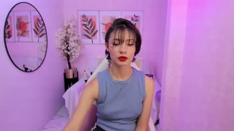 Snapshot of akaza_hakuji_ chatting on 01.29.25 Azaka online show from 01.29.25