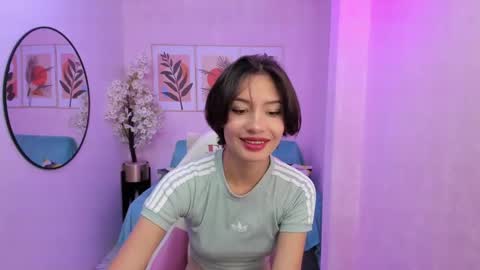 Snapshot of akaza_hakuji_ chatting on 02.04.25 Azaka online show from 02.04.25