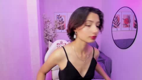 Snapshot of akaza_hakuji_ chatting on 02.12.25 Azaka online show from 02.12.25