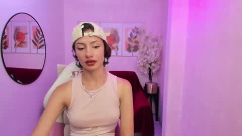 Snapshot of akaza_hakuji_ chatting on 02.25.25 Azaka online show from 02.25.25