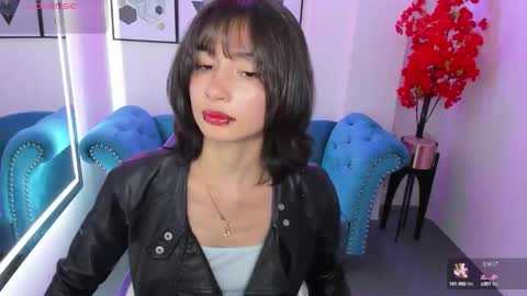 Snapshot of akaza_hakuji_ chatting on 10.03.25 Azaka online show from 10.03.25