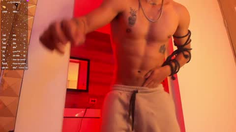 Snapshot of akazaboy chatting on 12.12.24 akazaboy online show from 12.12.24