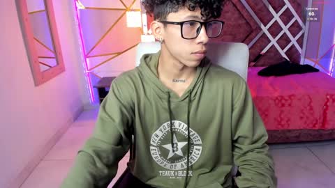 Snapshot of akazaboy chatting on 01.26.25 akazaboy online show from 01.26.25