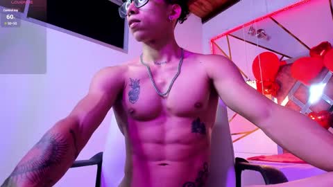 Snapshot of akazaboy chatting on 02.12.25 akazaboy online show from 02.12.25