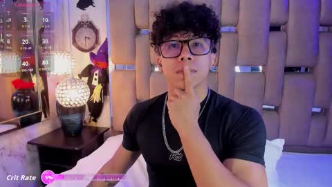 Snapshot of akazaboy chatting on 10.30.25 akazaboy online show from 10.30.25