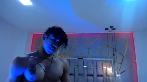 Snapshot of akazaboy chatting on 11.03.25 akazaboy online show from 11.03.25