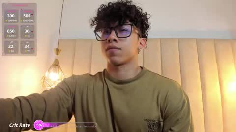 Snapshot of akazaboy chatting on 11.15.25 akazaboy online show from 11.15.25