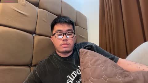 Snapshot of akihiro_morningstar chatting on 05.02.26 Dave online show from 05.02.26