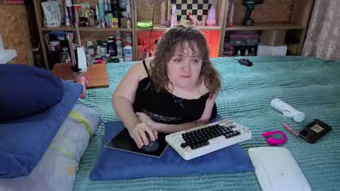 Natalie online show from 11.10.25