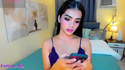 Snapshot of akira_heleana_nastyxx chatting on 11.01.25 AYESHA CUTE NOT INTO CHEAP online show from 11.01.25