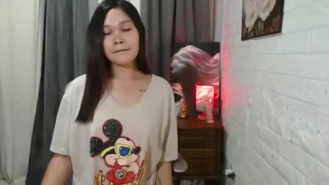 Snapshot of akira_hotlove chatting on 09.19.25 Anastasia online show from 09.19.25