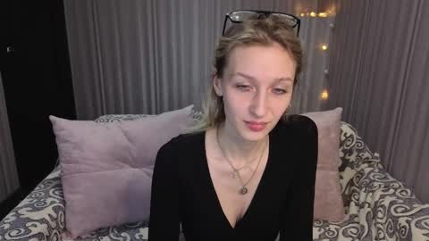 Snapshot of akiro_kim chatting on 02.11.26 akiro_kim online show from 02.11.26