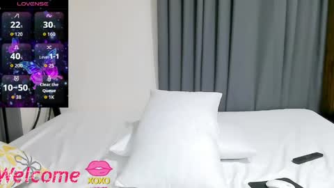 akishaa online show from 04.13.26