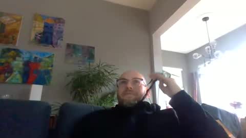 akpchi1984 online show from 12.18.24