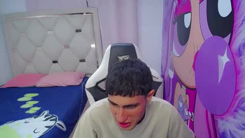 Akyra latin online show from 02.12.26