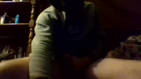 Snapshot of aladotious chatting on 01.14.25 Aladotious online show from 01.14.25