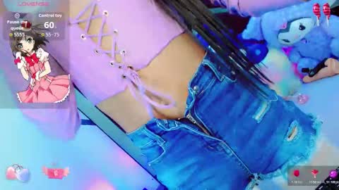 Snapshot of alahia_daboin chatting on 11.06.25 alahia_daboin online show from 11.06.25