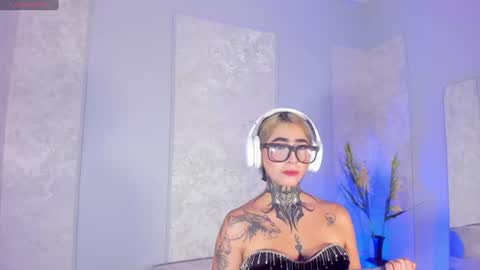 ALAHIA online show from 07.11.26