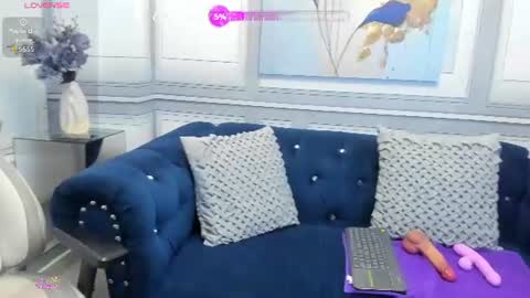 Snapshot of alahia_goddess chatting on 07.27.26 online show from 07.27.26