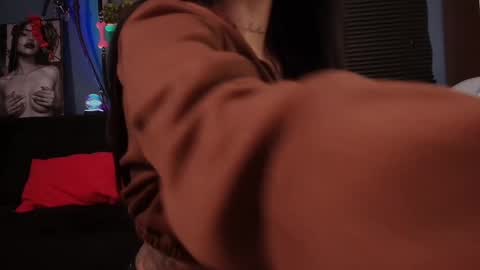 Snapshot of alaia_asuka chatting on 02.28.25 Alaia online show from 02.28.25