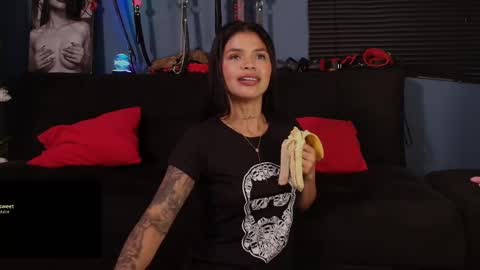 Snapshot of alaia_asuka chatting on 03.02.25 Alaia online show from 03.02.25