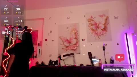 Snapshot of alaia_asuka chatting on 09.22.25 Alaia online show from 09.22.25