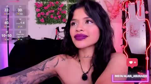 Snapshot of alaia_asuka chatting on 11.15.25 Alaia online show from 11.15.25