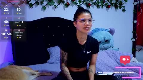 Snapshot of alaia_asuka chatting on 11.19.25 Alaia online show from 11.19.25